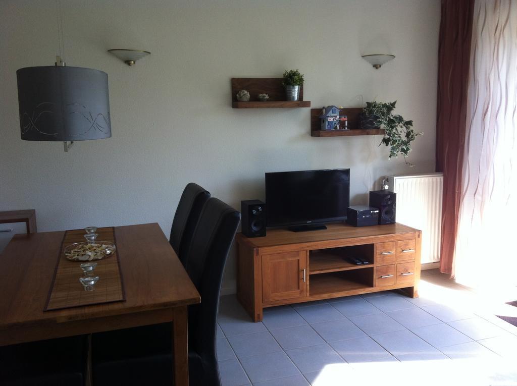 Beachhouse Tossens Rum bild